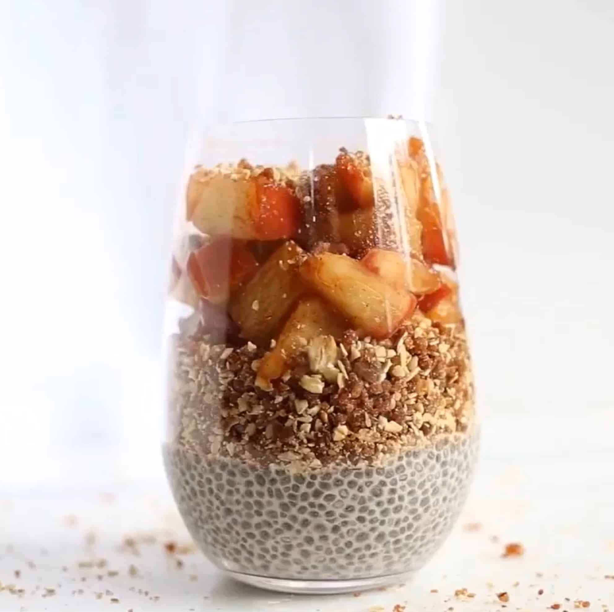 Peach Pie Breakfast Parfait is literally dessert for breakfast but it is healthy! what could be better than that? 21 day weight loss program can help to learn how to eat this special way and still be healthy. You will lose weight too.