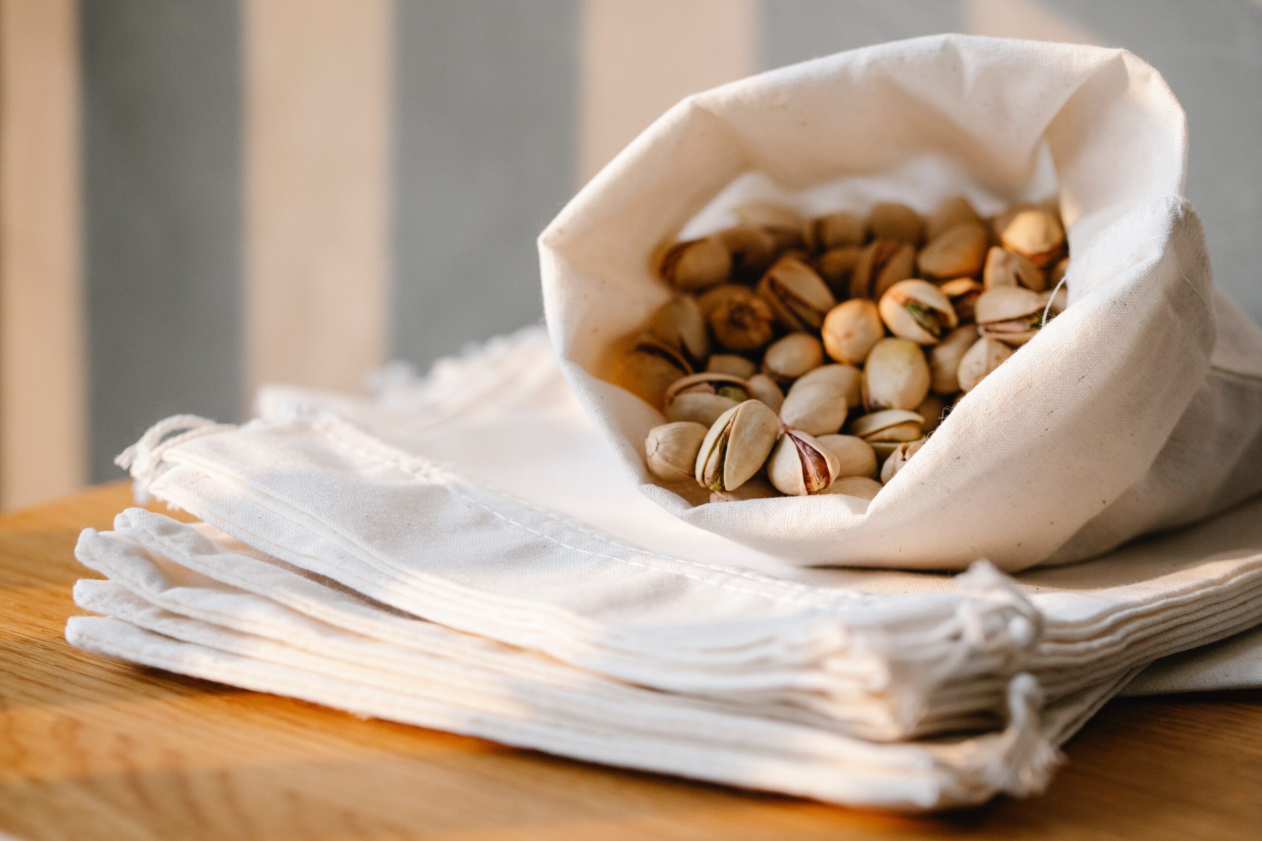 Explore the amazing world of pistachios, packed with nutrients, antioxidants, and fiber